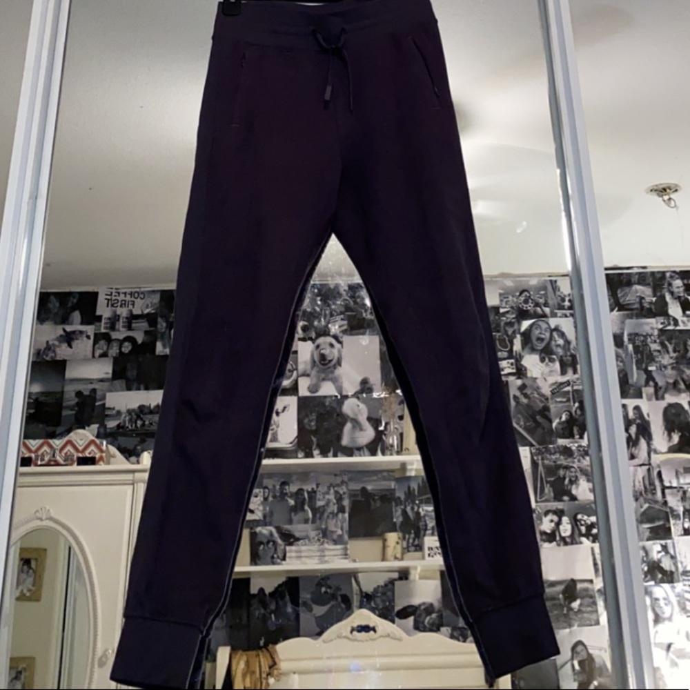 lululemon sweats